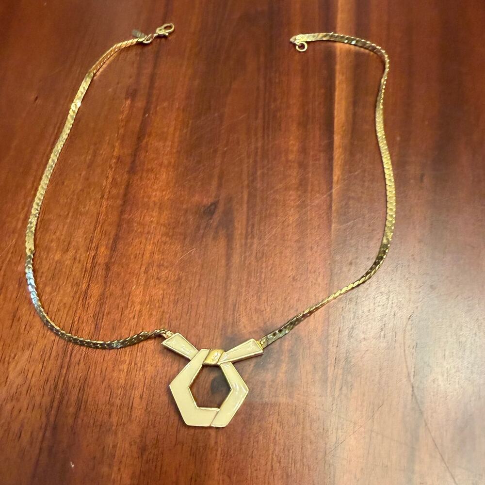Gold-Colored Necklace with Cream Geometric Centerpiece